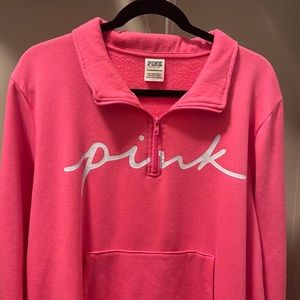 PINK Sweatshirt